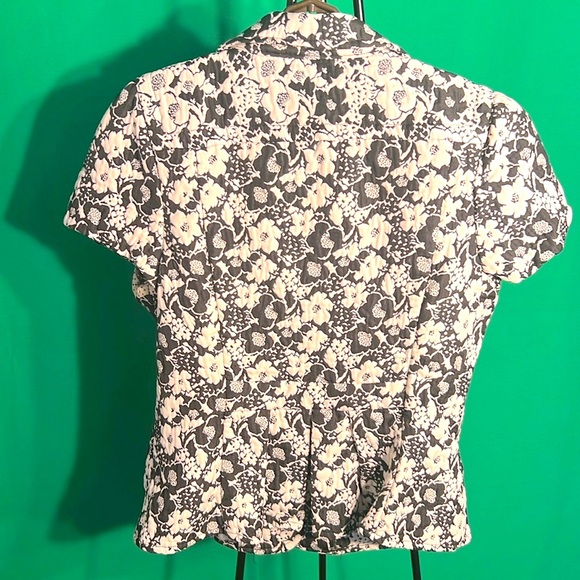 M women Blazer George Lapel Collar Two Front Pockets Buttoned Down Short Sleeve - Picture 10 of 14